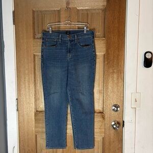 J. Crew women’s relaxed boyfriend Classic Blue Denim Jeans size 27‎